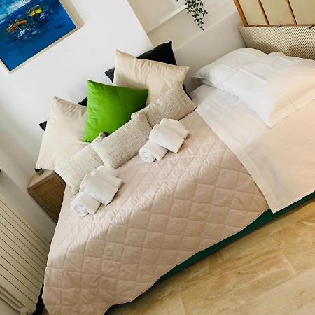 Appartamento Veneto 35 By Vacanze In Chiavari Bagian luar foto