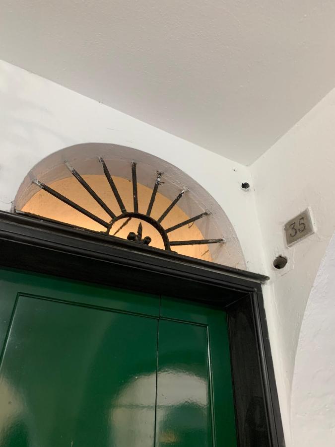 Appartamento Veneto 35 By Vacanze In Chiavari Bagian luar foto